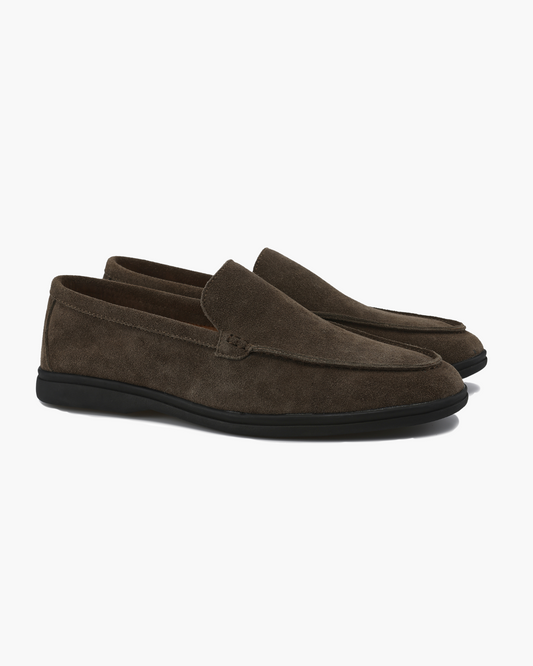 Premium Wildleder Slipper – Schwarze Sohlen