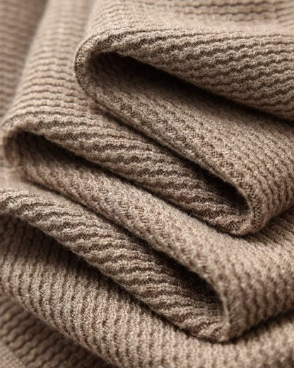 Strukturierter Strickpolo-Pullover