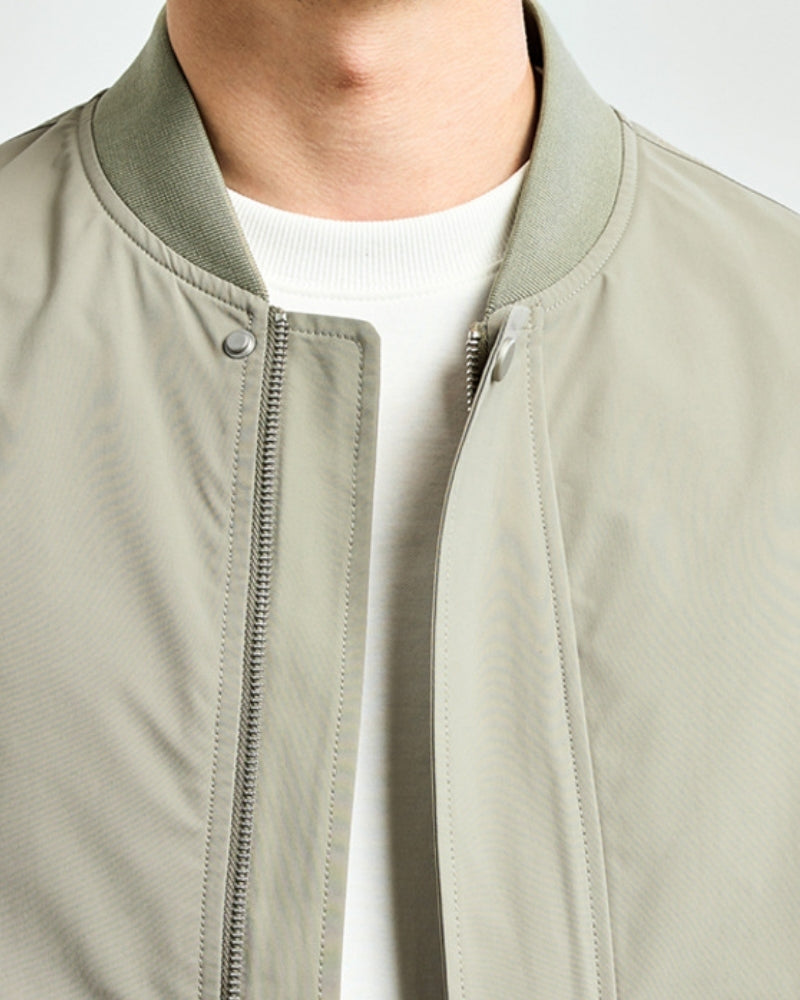 Minimalistisch Bomberjacke